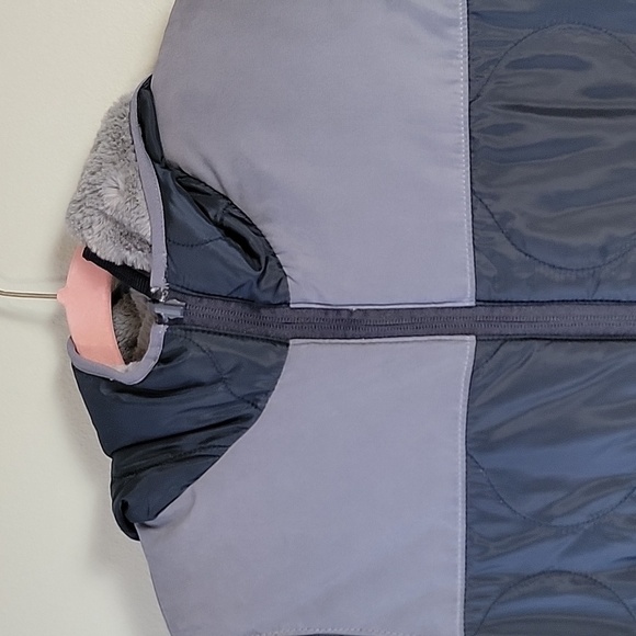 Abercrombie & Fitch reversible sherpa/puffer jacket - Picture 2 of 13